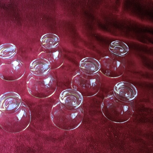 Vintage Monogrammed Small Glass Dessert Bowls - Set of 8, Monogrammed with B - Picture 2 of 4